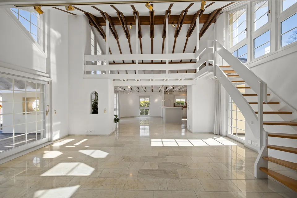 Much space. Much privacy. Dreamy long-distance view. Close to forest and meadows.