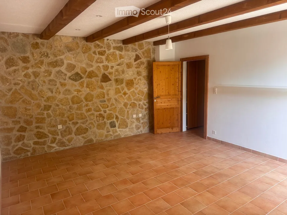 Charmant appartement de 3,5 pièces  à Corcelles NE
