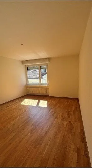 Charming 3-room apartment with balcony in the heart of Chur