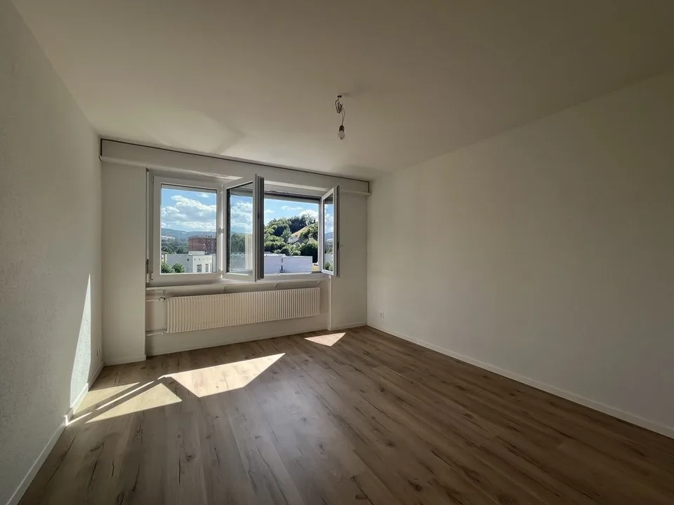 Fully renovated 3.5-room apartment for rent in Porrentruy