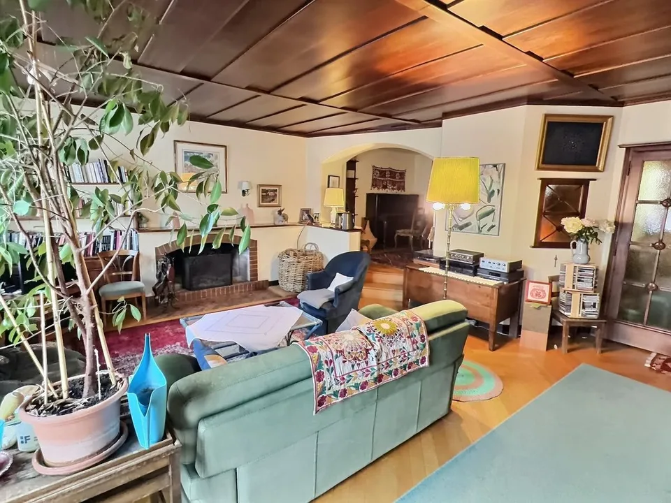 Magnificent apartment with expansion potential