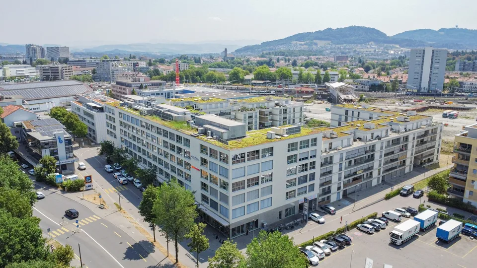 Modern, bright office space in a central location
