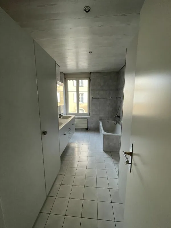 Bern/Eigerplatz - appartamento soleggiato e spazioso di 5 locali in affitto!
