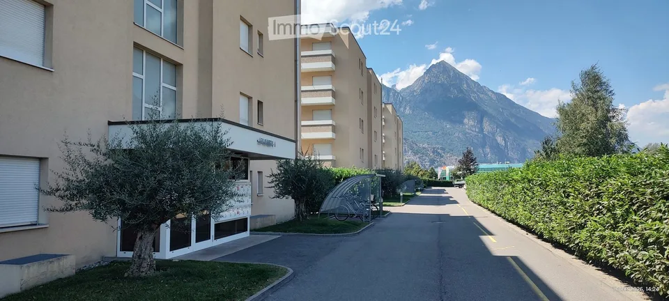 Charmant appartement spacieux de 2,5 pièces avec vue sur les montagnes à Martigny