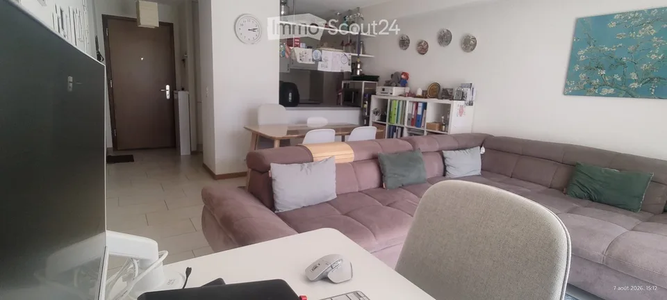 Charmant appartement spacieux de 2,5 pièces avec vue sur les montagnes à Martigny
