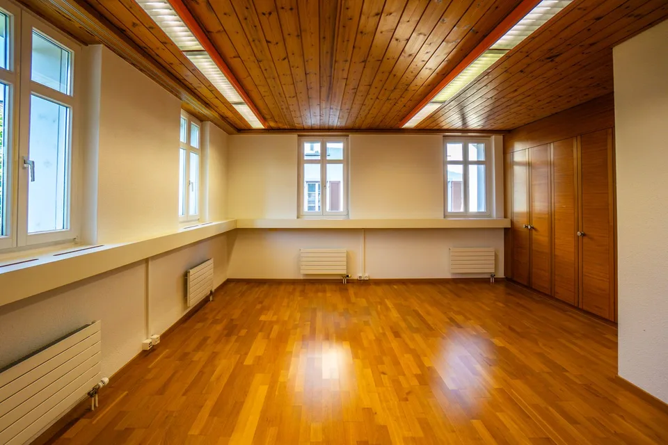 Office/Practice Space – Top Location Wil SG