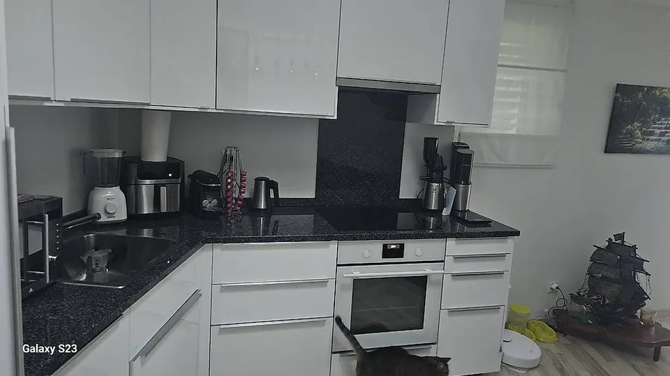 Appartement mansardé lumineux de 3,5 pièces à Torricella-Taverne