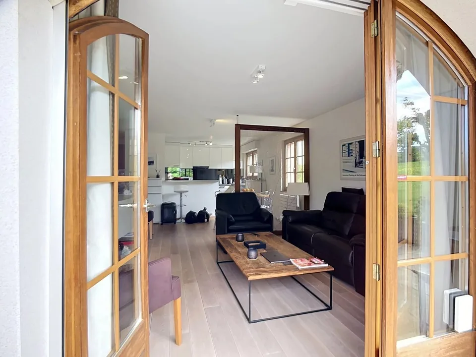 2,5 Zimmer mit 38 m2 Terrasse - Seeblick
