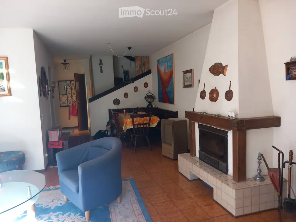 House (3 rooms) with lake view and garden and private parking