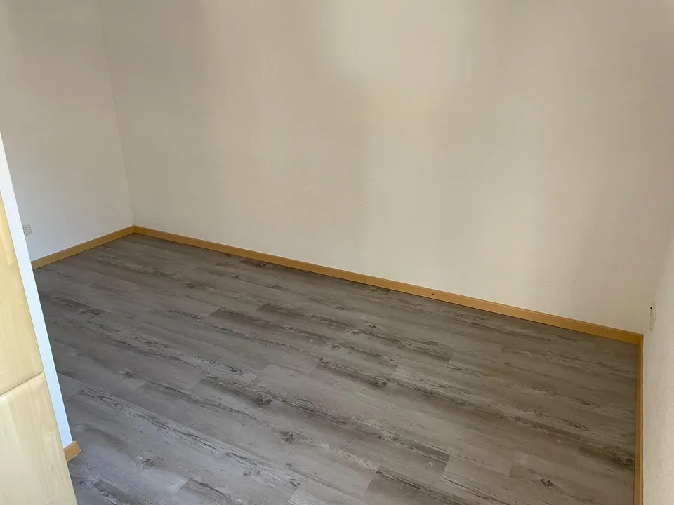Studio 1st floor in an older property