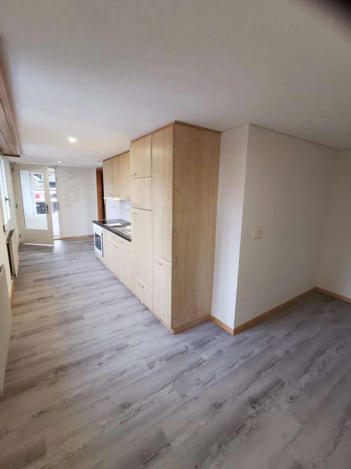 Studio 1st floor in an older property
