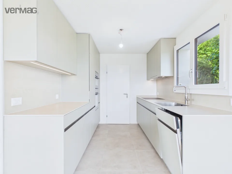 Charmantes 5.5-Zimmer-Haus mit Seesicht und Garten in Horgen
