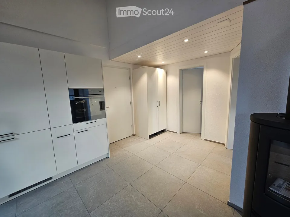 Charmant appartement de 2,5 pièces dans un bâtiment historique à Belp