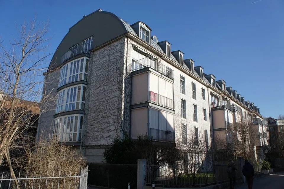 Wohnung mit Sitzplatz im beliebten Breitenrainquartier