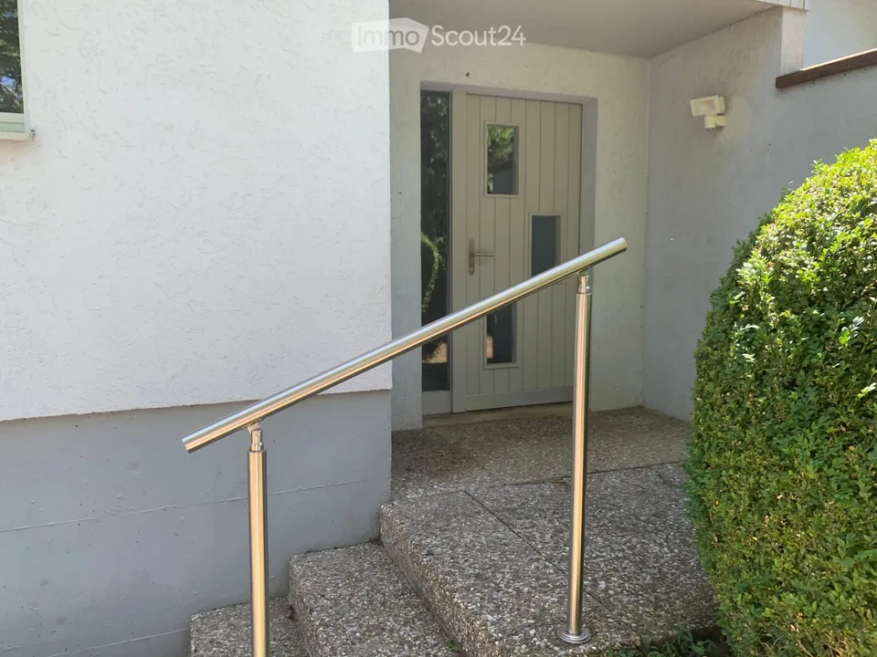 Casa unifamiliare di 7,5 locali a Niederbipp