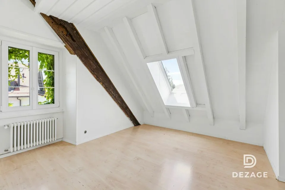 Apartment with character and panoramic views and garden in the heart of the village!