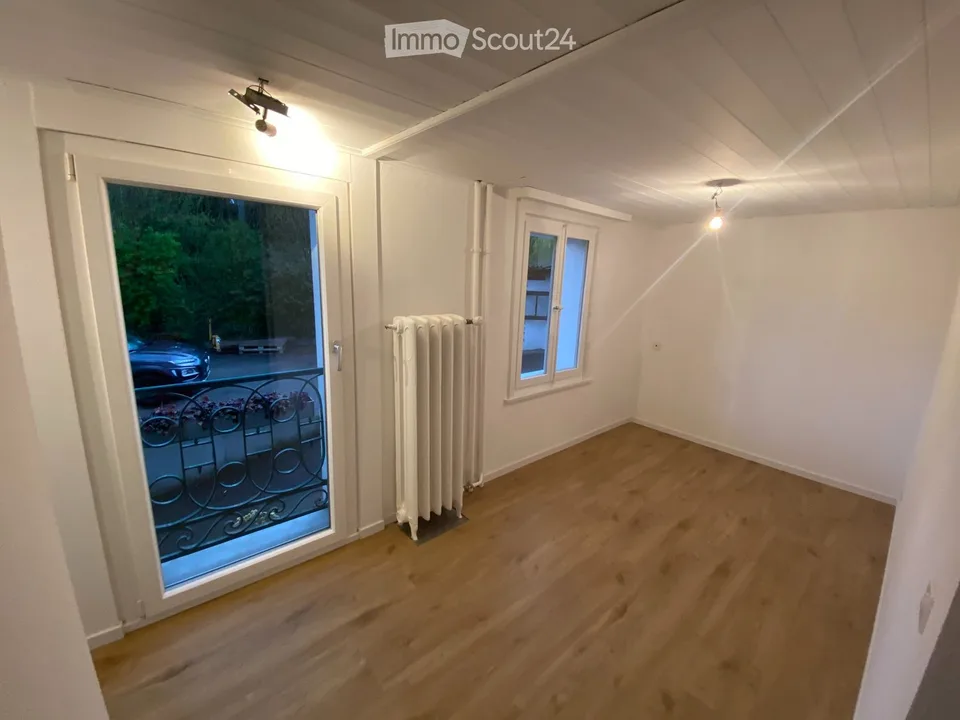 Wohnung mit 3.5 Zimmern (115m2) in einem Einfamilienhaus