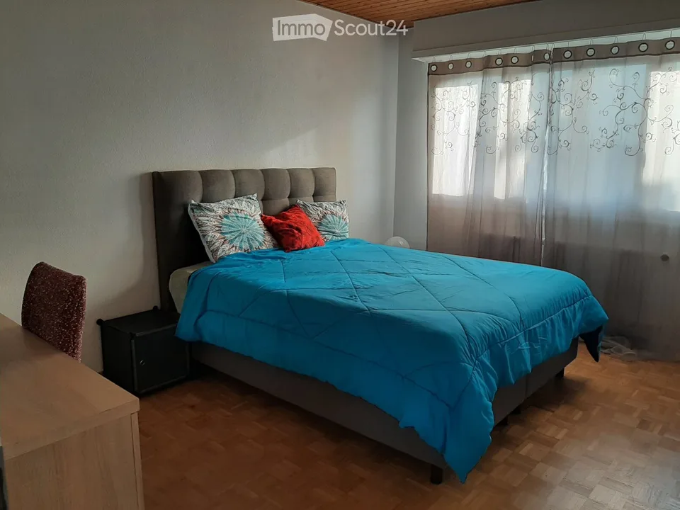 Zimmer möbliert zu vermieten