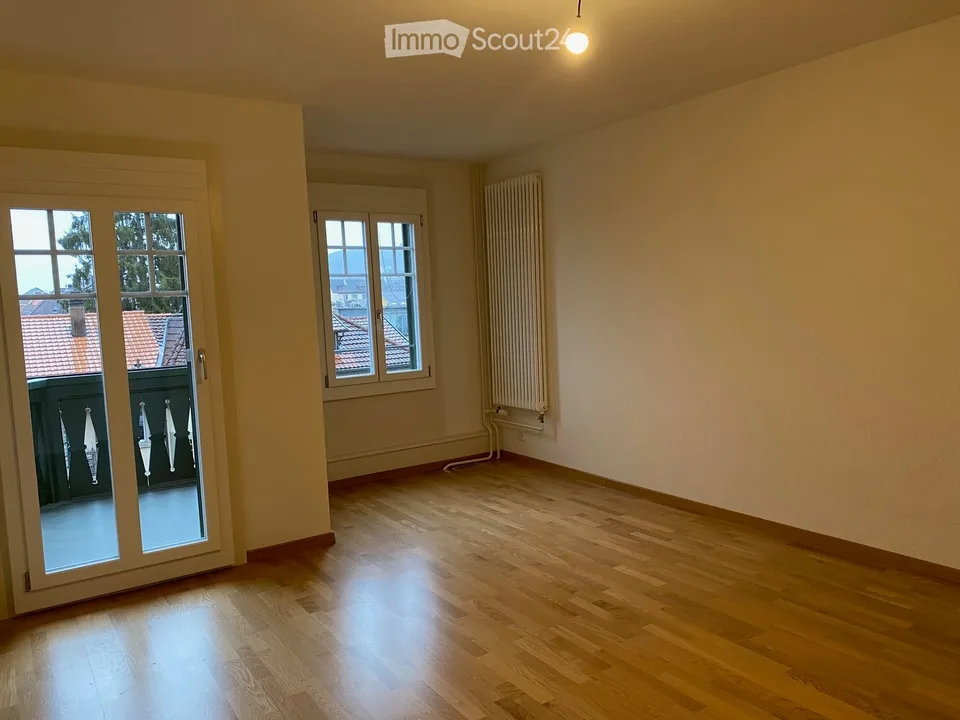 Charming 5.5-room maisonette apartment in an old building – Bern, Landhausweg 5