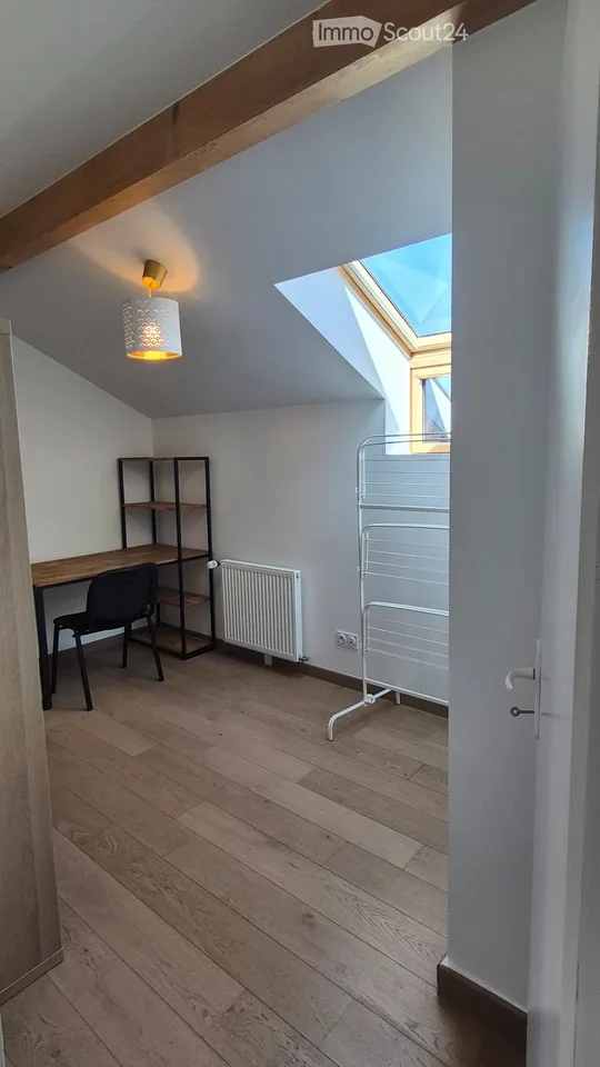 Appartamento trilocale in duplex, arredato, calmo in zona rurale