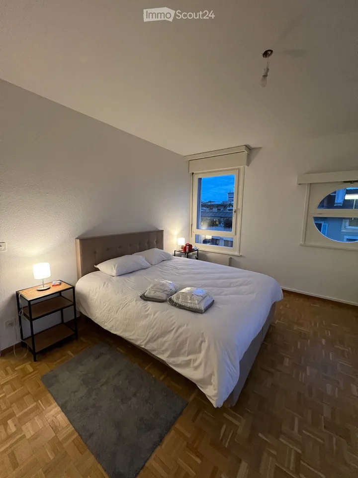City Center Amazing Apartment Release:  A Stone's throw to lake; 3-minute walk to entertainment
