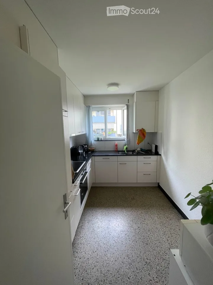 3,5 - Pièces appartement avec balcon et garage à Liebefeld
