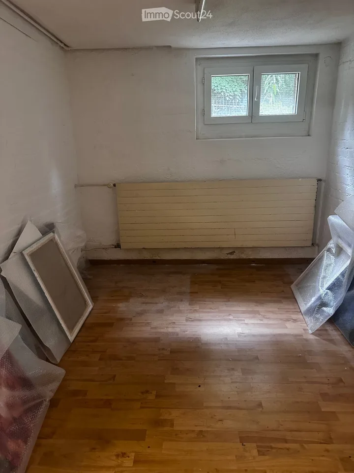Atelier / Salle de loisirs à proximité de la station de tram Triemli