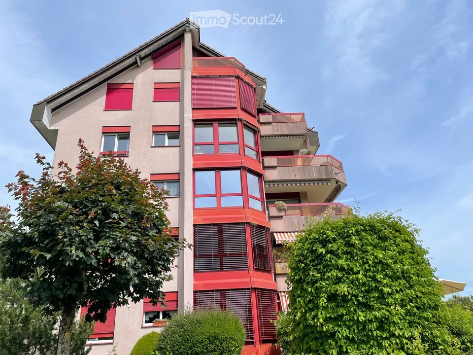 Spacieux appartement de 5.5 pièces avec vue imprenable à Ecublens (VD)