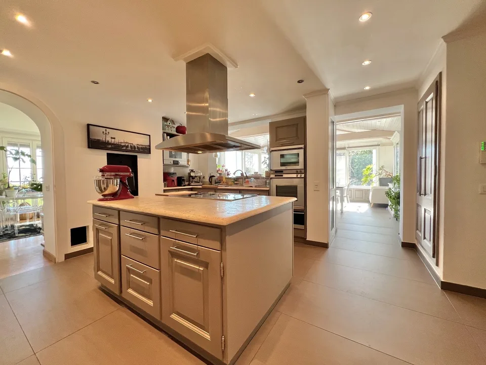 Proprietà di charme, panorama grandioso, eleganza assoluta su 420 m2