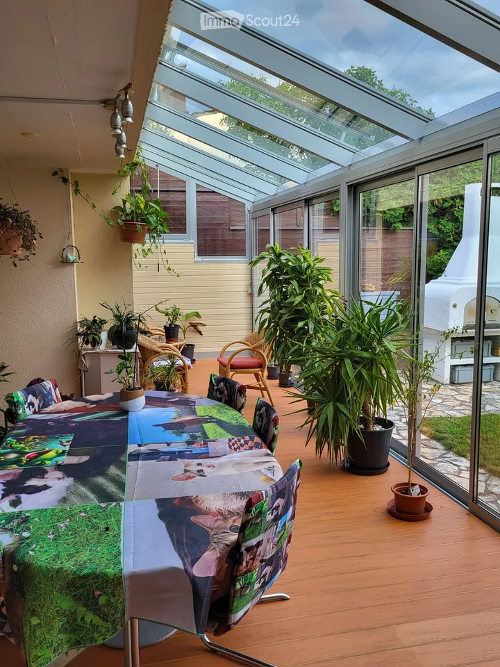 Cozy Shared Flat with Wellness Room & Garden in Boppelsen