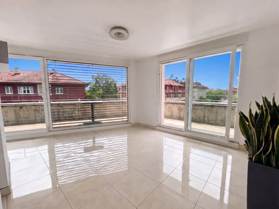 Appartement à vendre à Lausanne - attique de 4,5 pièces, 127 m², grand balcon