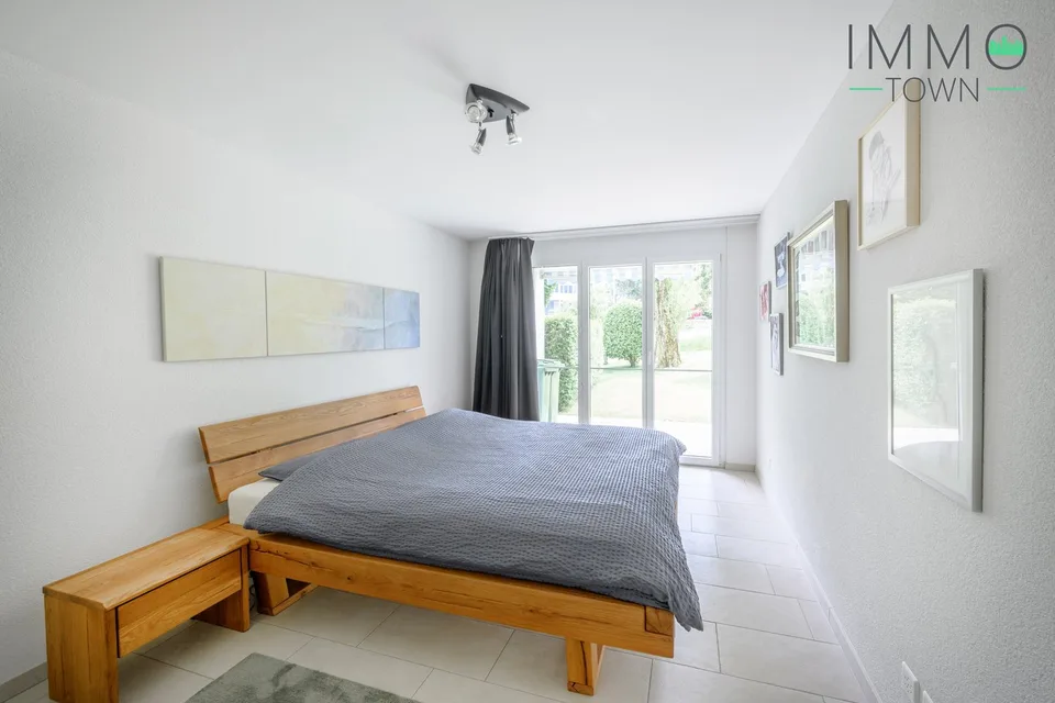 Living with a view: Spacious garden apartment with 280 m² fantastic, private garden paradise