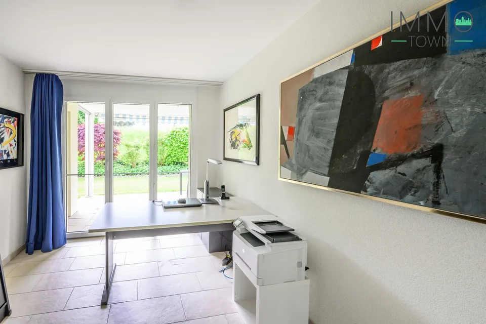 Living with a view: Spacious garden apartment with 280 m² fantastic, private garden paradise