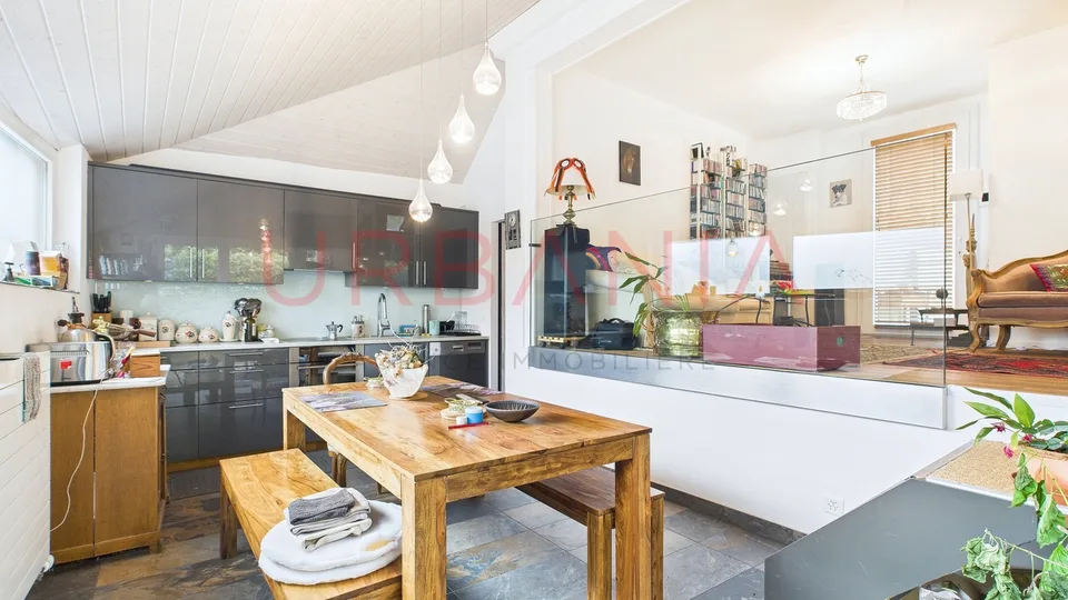 Town House avec studio