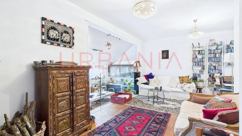 Town House avec studio