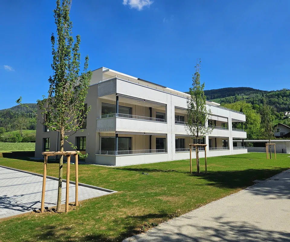 Une fois disponible : appartements neufs de 2,5 pièces inondés de lumière avec dressing