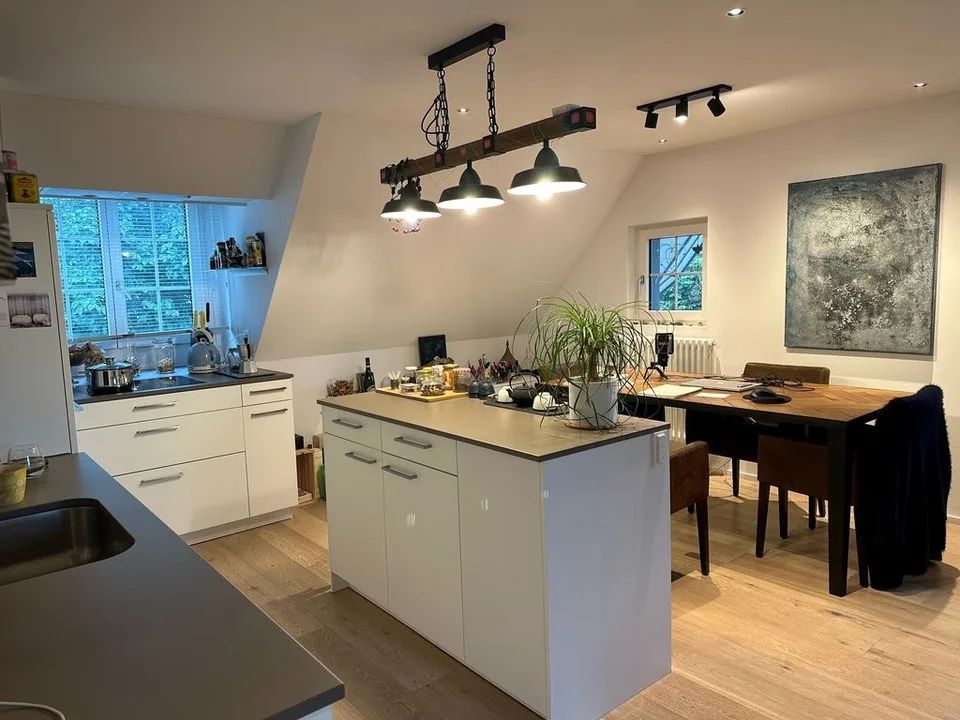 Attraktive 2.5-Zimmerwohnung mit Balkon in Münchenbuchsee