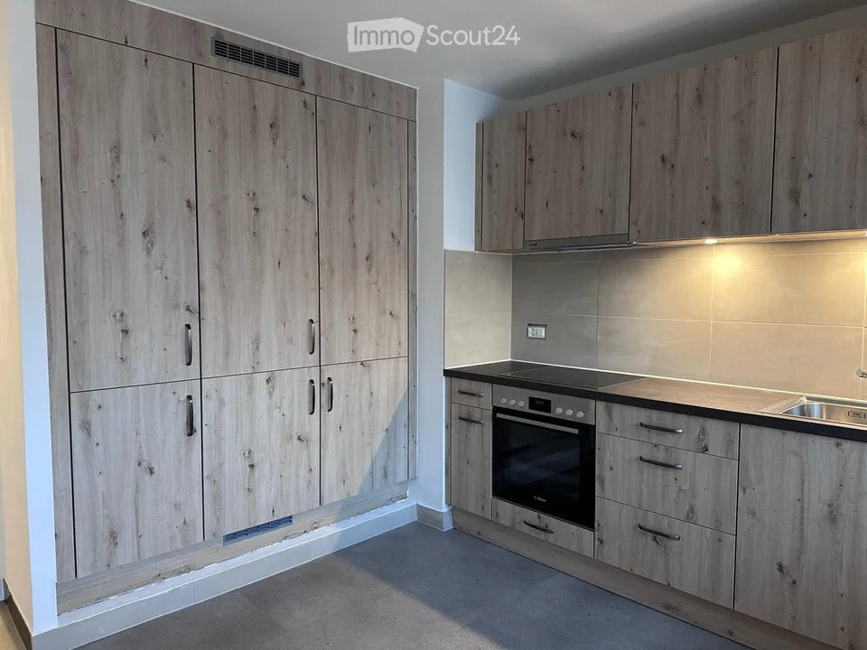 Grand appartement 5 pièces entièrement rénové