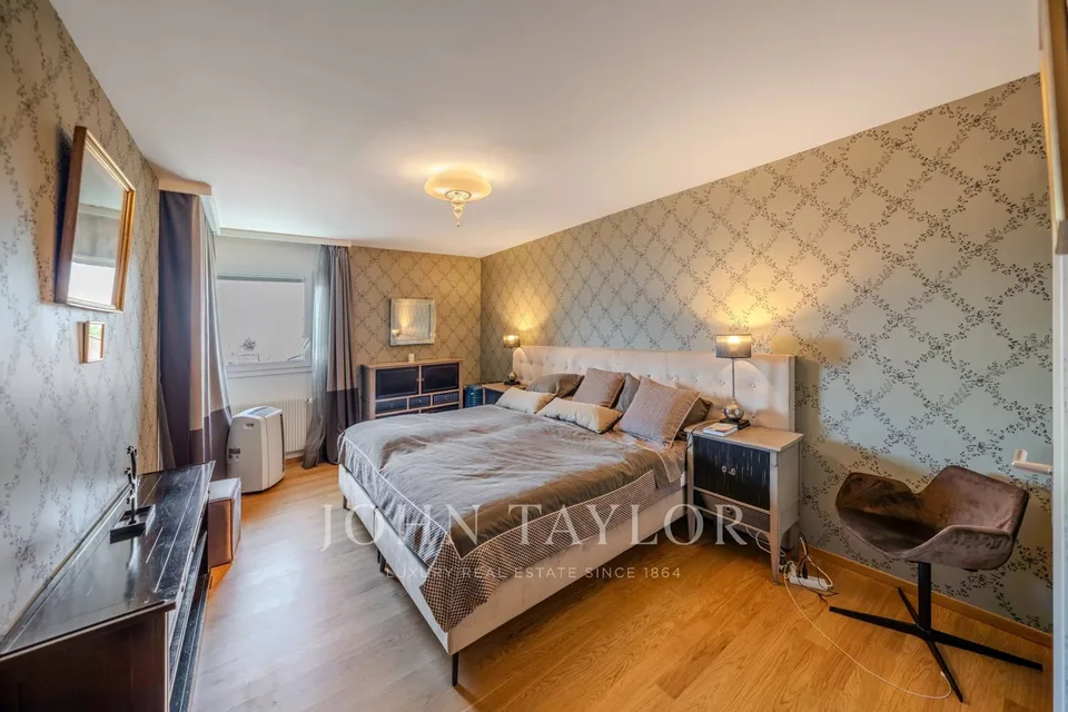 Wohnung mit 3.5 Zimmern und atemberaubendem Blick