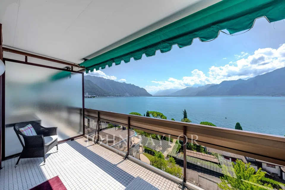 Wohnung mit 3.5 Zimmern und atemberaubendem Blick