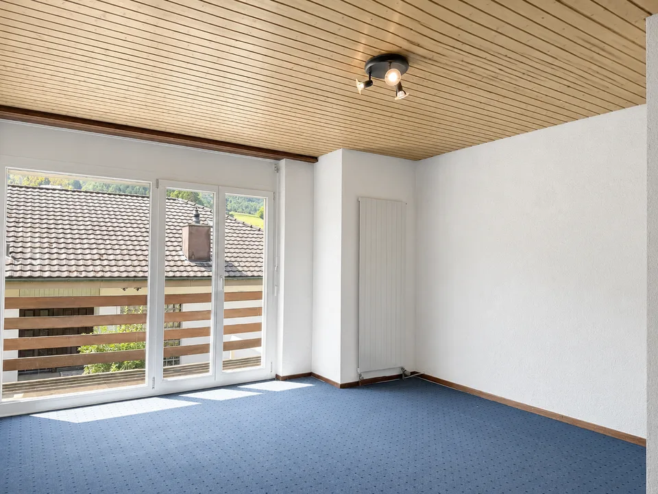 Half-house with 5.5 rooms in a quiet location in Balsthal for sale