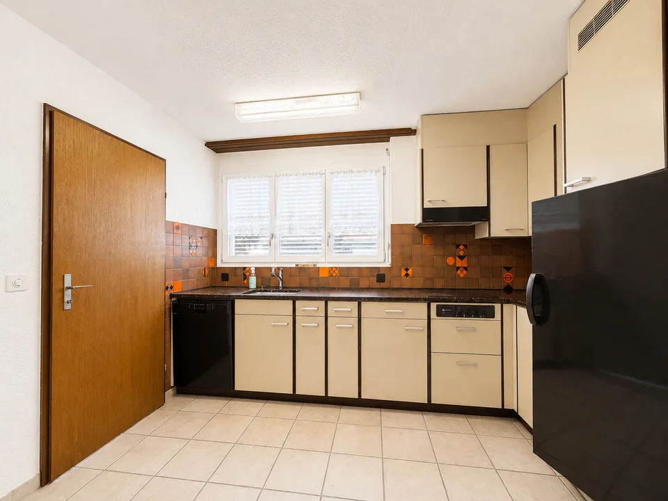 Half-house with 5.5 rooms in a quiet location in Balsthal for sale