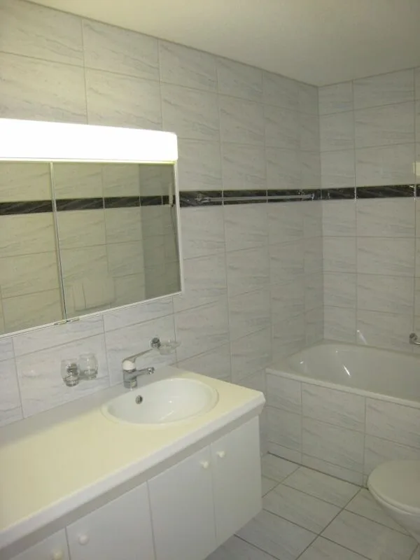 Appartamento di 4½ locali in un quartiere tranquillo, vicino a Berna