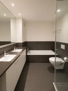 Modern and bright 2.5-room apartment