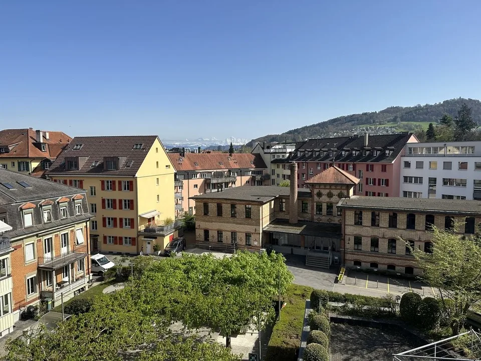 Charmante 3.5 Zimmerwohnung am Eigerplatz