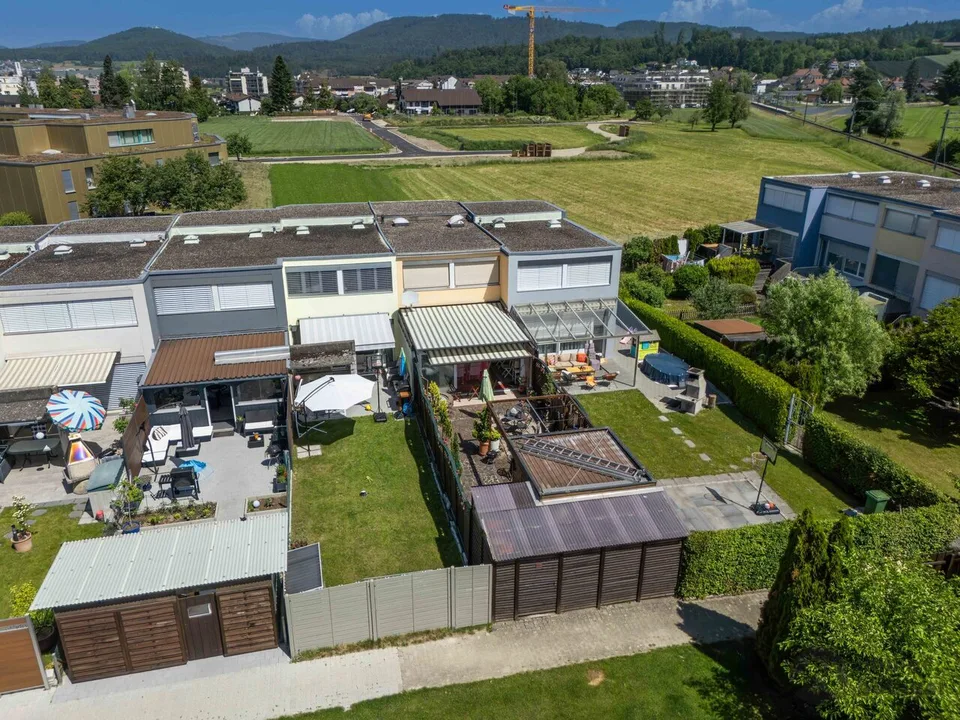 Charmantes Reihenmittelhaus in gemeinschaftlich gestalteten Wohuartier