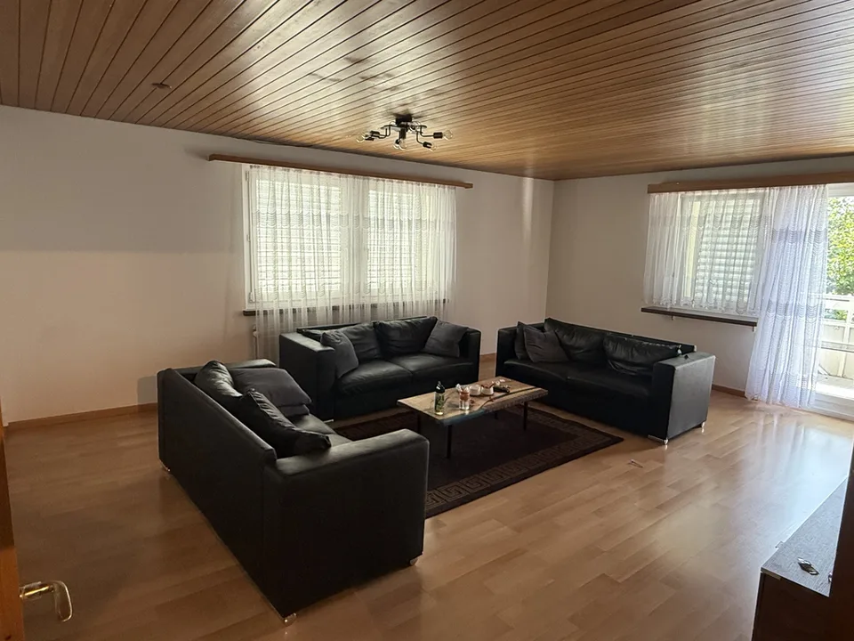 Central 5-room apartment in Gossau SG