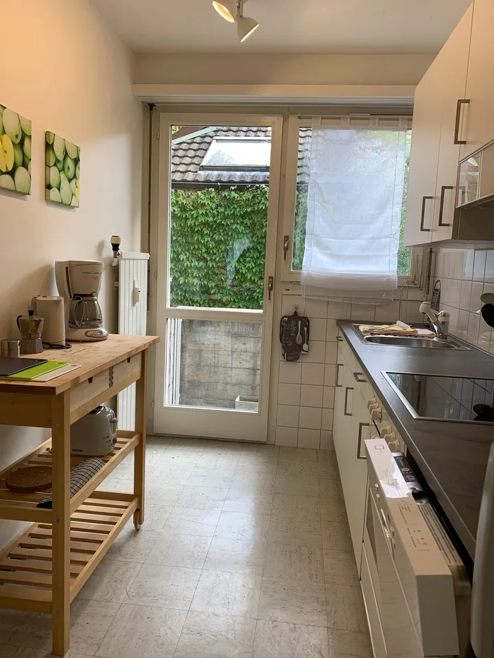 Spacious apartment with unique layout, private garden near historic Spalentor