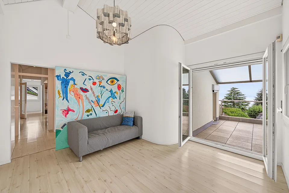 Magnificent property in a prestigious neighborhood of Lutry, with lake view