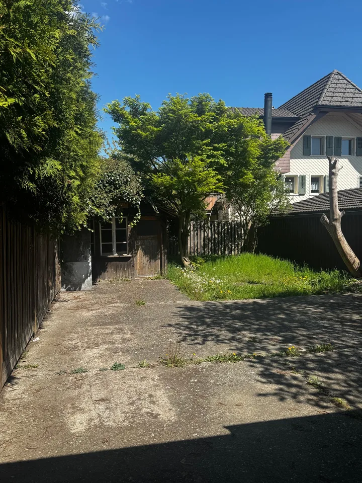 Maison dans un environnement calme dans la zone centrale de Biberist - rénovée en 2021